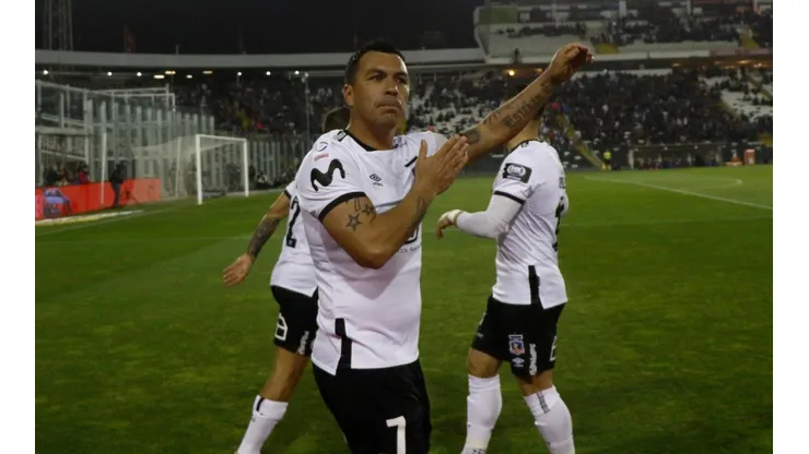 Colo Colo recibe a Unión Española para abrir la fecha cuatro de la segunda rueda del Campeonato Nacional.