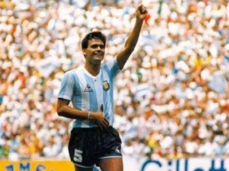 Camisetas rotas y mordidas: El llamativo homenaje para el "Tata" Brown