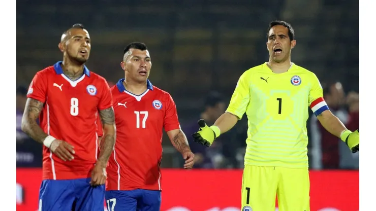 Vidal, Medel y Bravo no están juntos desde fines de 2017