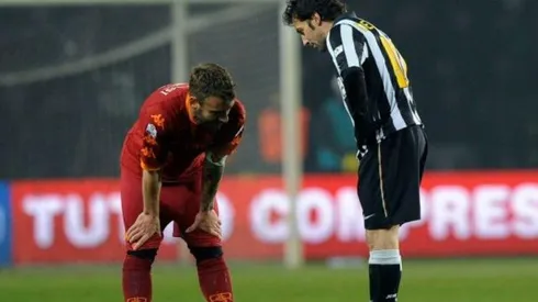 Del Piero emociona a de Rossi a minutos de su debut en Boca