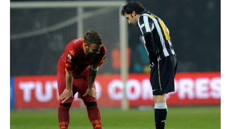 Del Piero emociona a de Rossi a minutos de su debut en Boca