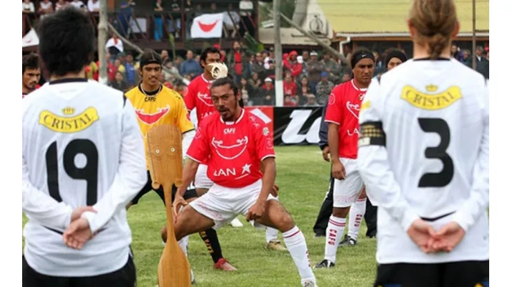 El partido de Colo Colo ante Rapa Nui por Copa Chile hace una década.