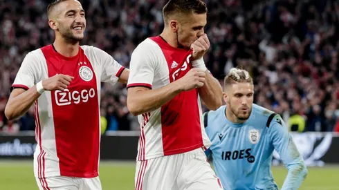 Tadic ejecutó tres penales y acertó dos ante los griegos.