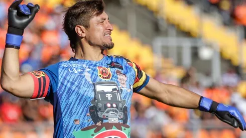 El furioso reclamo de Nicolás Peric a sus compañeros en goleada de San Felipe (Foto: Agencia Uno)