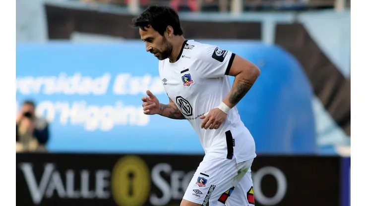 Jorge Valdivia busca que el tejazo no sea tan grande.