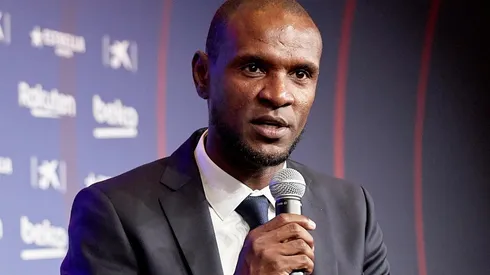 Abidal está en París junto a otro directivo culé.