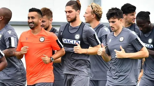 Francisco Sierralta sumó minutos en pretemporada con Udinese