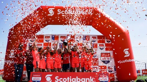 El Colegio Costa Cordillera de Antofagasta a la final femenina del Campeonato Scotiabank