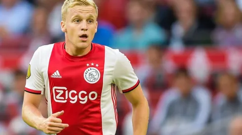 Van de Beek sería parte del once de Ajax.