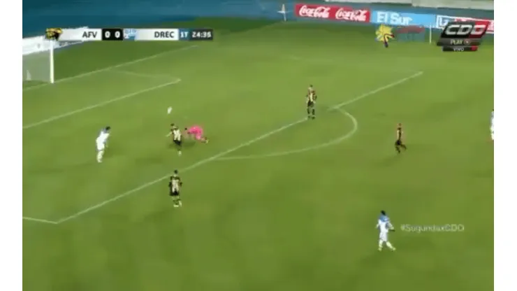 Autogolazo en Segunda División