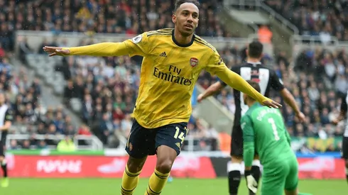 Auba le dio el triunfo al Arsenal