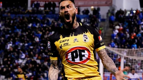 Mauricio Pinilla anotó en San Carlos y le dio el empate a su equipo.