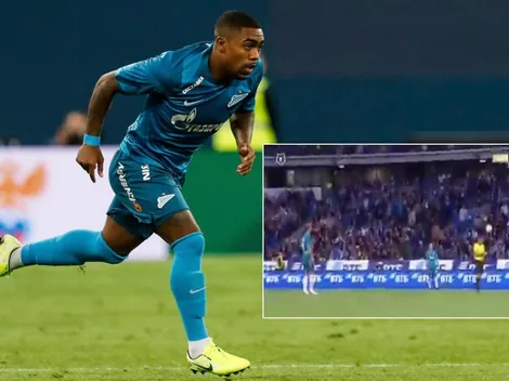 Blooper de Malcom: se molesta con cobro y le da pelotazo al árbitro