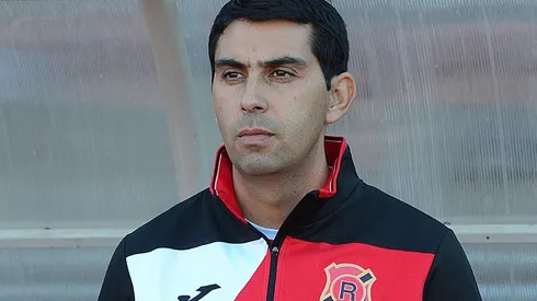 Tapia sale de Rangers.