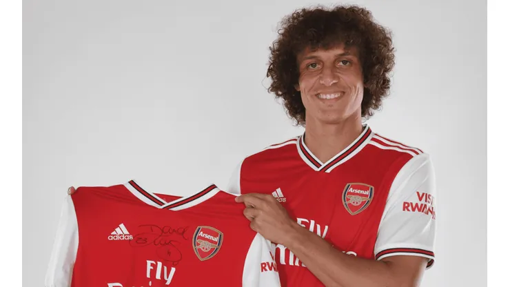 David Luiz vestirá la quinta camiseta de su carrera en clubes