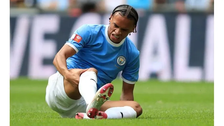 Al quirófano: Leroy Sané se corta los ligamentos y estará fuera de las canchas por seis meses (Foto: Getty Images)