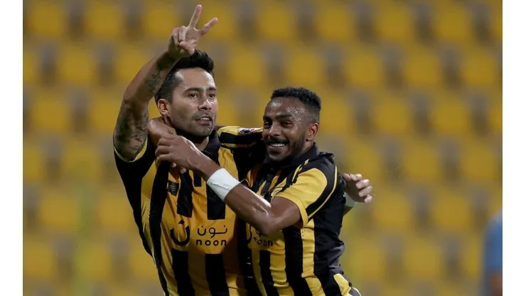 Luis Jiménez anotó su primer gol en Champions