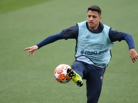 ¡Por fin! Alexis juega en la Sub 23 de Manchester United, pero no anota