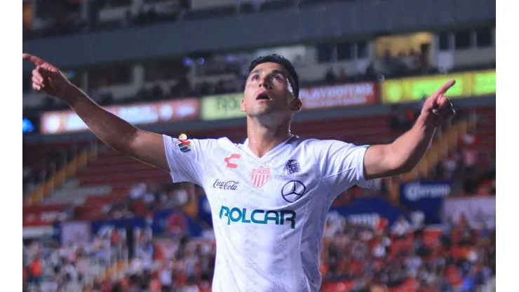 Juan Delgado y Claudio Baeza son figuras en goleada del Necaxa ante Veracruz (Foto: Getty Images)