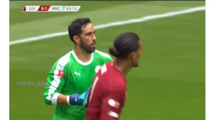 Claudio Bravo ha respondido en la primera fracción