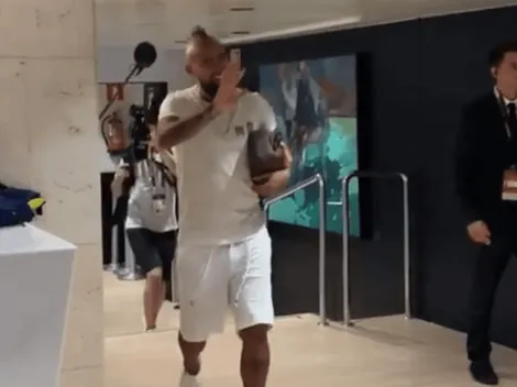 Arturo Vidal llega a Barcelona y va a la banca ante Arsenal en el Trofeo Joan Gamper