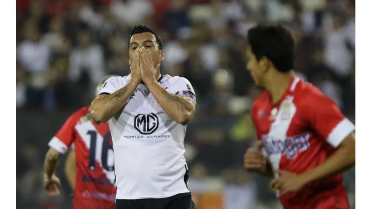 Colo Colo queda a 9 puntos de la UC