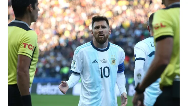 CONMEBOL sanciona a Lionel Messi