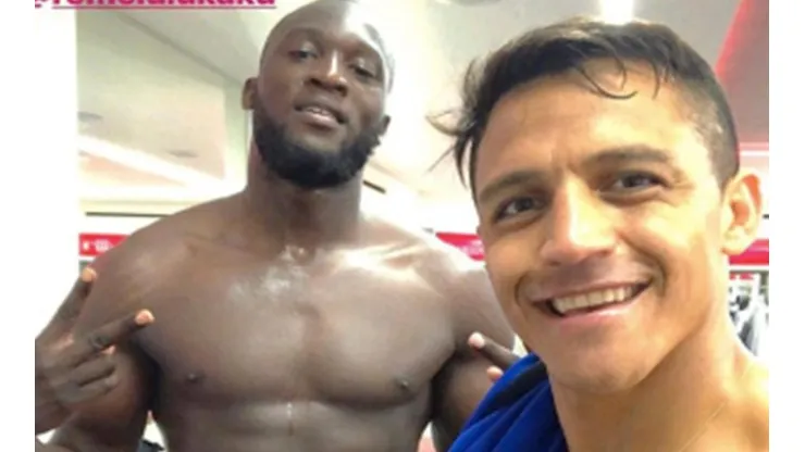 Alexis Sánchez se pone a tono en el Manchester United junto a "Broly" Lukaku