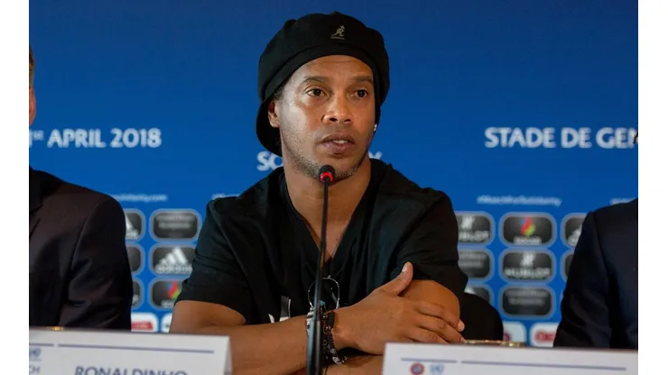Ronaldinho enfrenta a la justicia