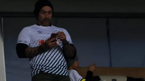 Chino Ríos se va peleando con periodistas del Monumental (Foto: Agencia Uno)