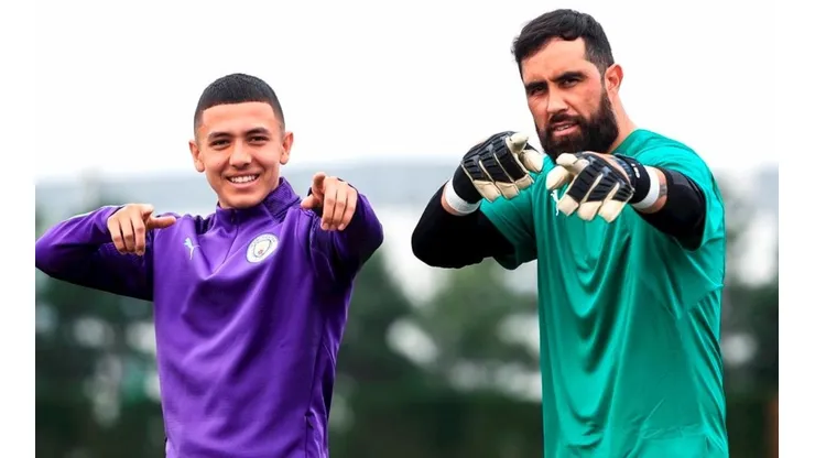 Claudio Bravo en su regreso a los trabajos con manchester City