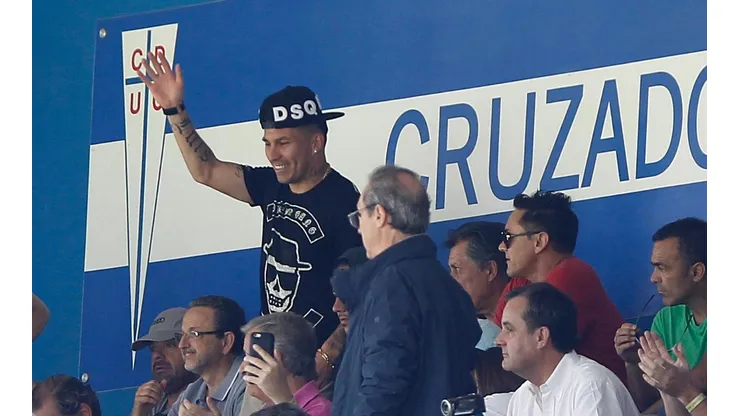 Presidente de la UC revela que Gary Medel lo que más quiere "es volver"