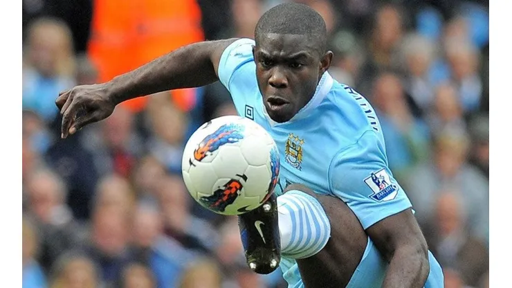 Micah Richards terminó jugando por Aston Villa
