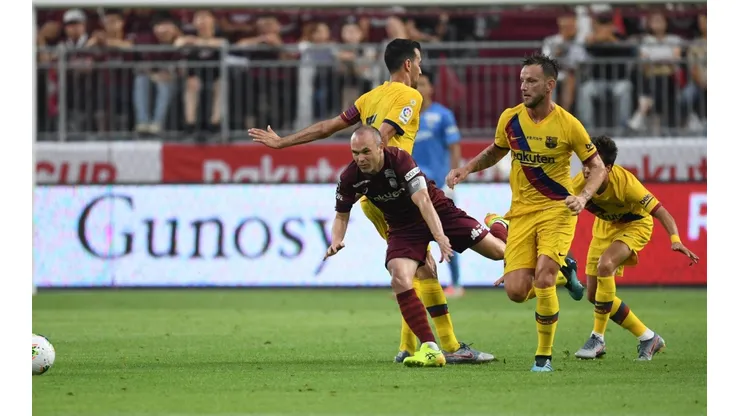 Duelo especial para Iniesta.