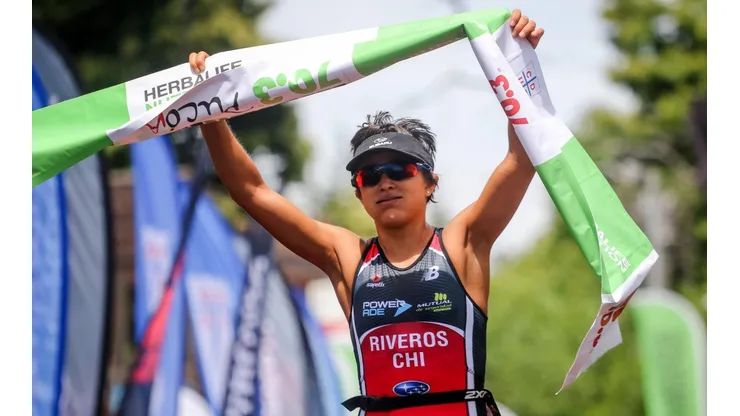 Bárbara Riveros se prepara para Tokio 2020, y en Lima nuevamente correrá una triatlón panamericana.
