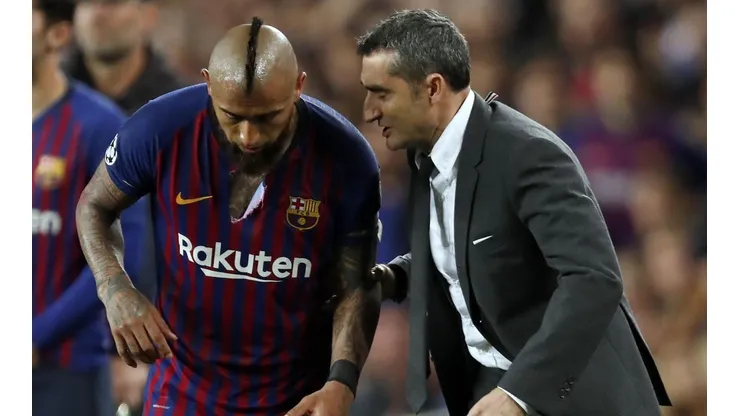 Arturo Vidal fue el cuarto mediocampista con más minutos en su primer año con Barcelona