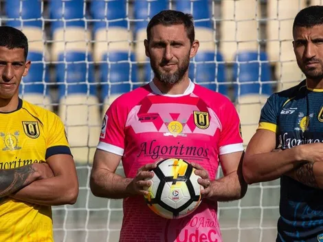 U de Conce presenta nueva camiseta con nombres de hinchas en ella