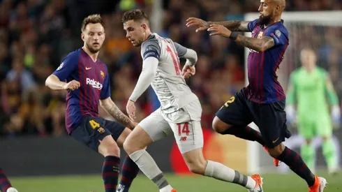 ¿Llegó el momento de Vidal? DT del Barça se abre a la salida de Rakitic del esquema (Foto: Getty Images)