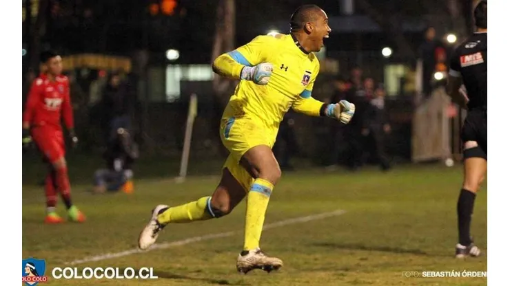 Omar Carabalí deja Colo Colo