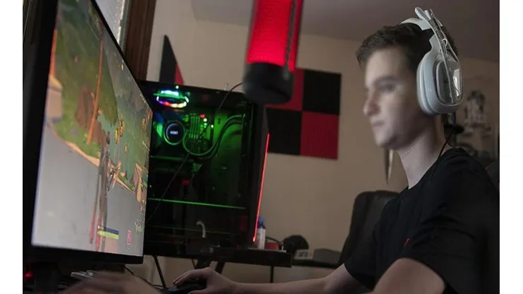 CRIMZ tiene 14 años y es seco para el Fortnite.