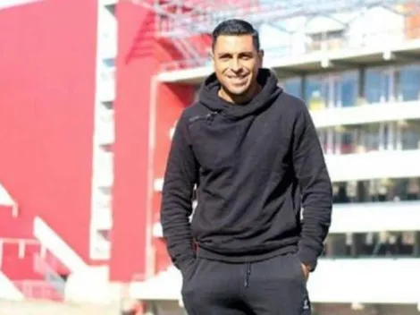 Gonzalo Jara conoce nuevo estadio de Estudiantes de La Plata