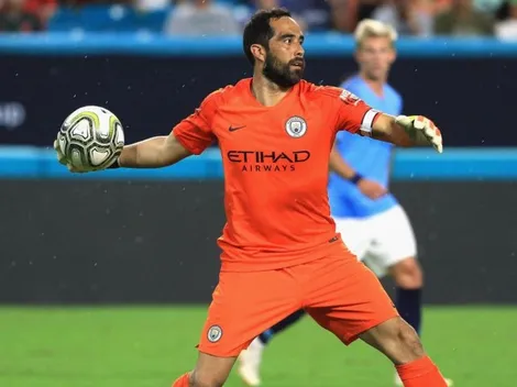 En Inglaterra aplauden el regreso de Bravo al Manchester City