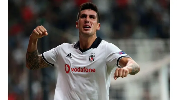 Enzo Roco puede partir del Besiktas