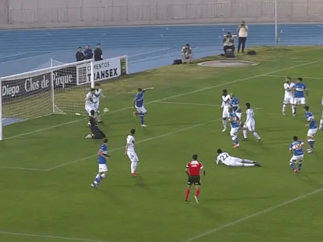 El golazo de taquito de Kuscevic para la UC contra el Morning