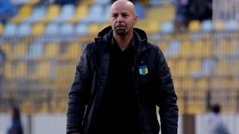 El Fantasma fue amonestado ante Everton