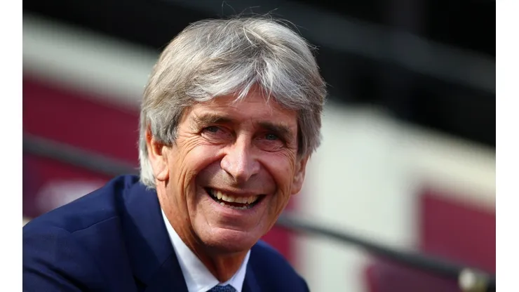Pellegrini recibe a un 9 goleador