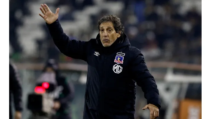 Mario Salas al mando de Colo Colo por Copa Chile
