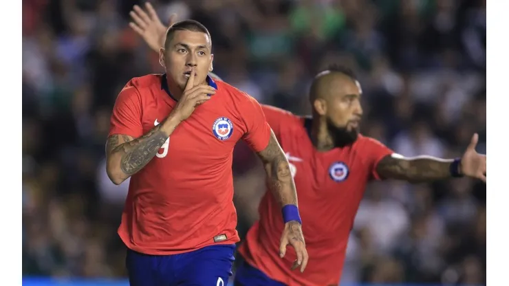 Nico Castillo molesto con la política de UC, Colo Colo y la U.