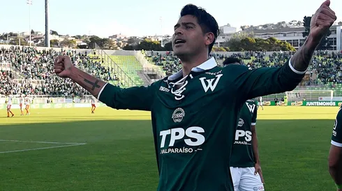 Suspenden amistoso de Santiago Wanderers ¡por un virus que afectó a 14 jugadores!