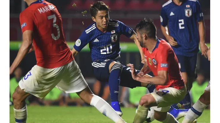 Abe debutó por Japón ante Chile en la Copa América